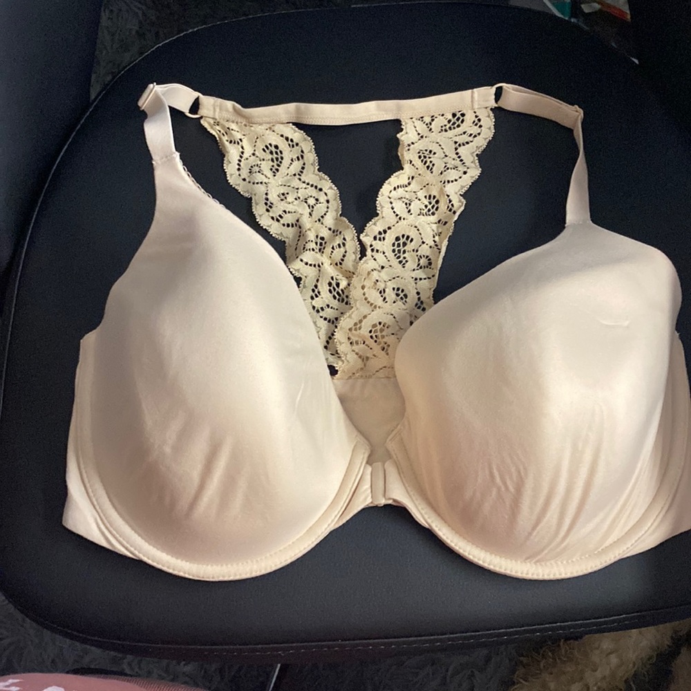 Victoria Secret Bra Bundle 34 DDD